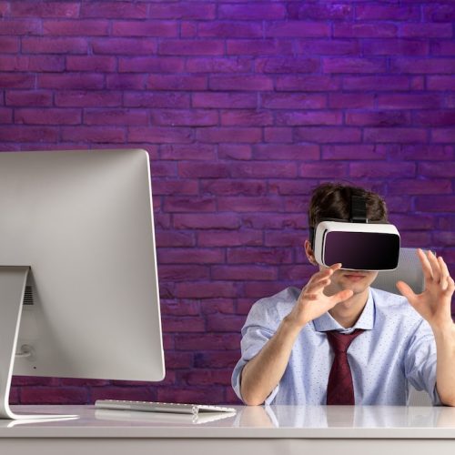 Advantages and Disadvantages of Technology